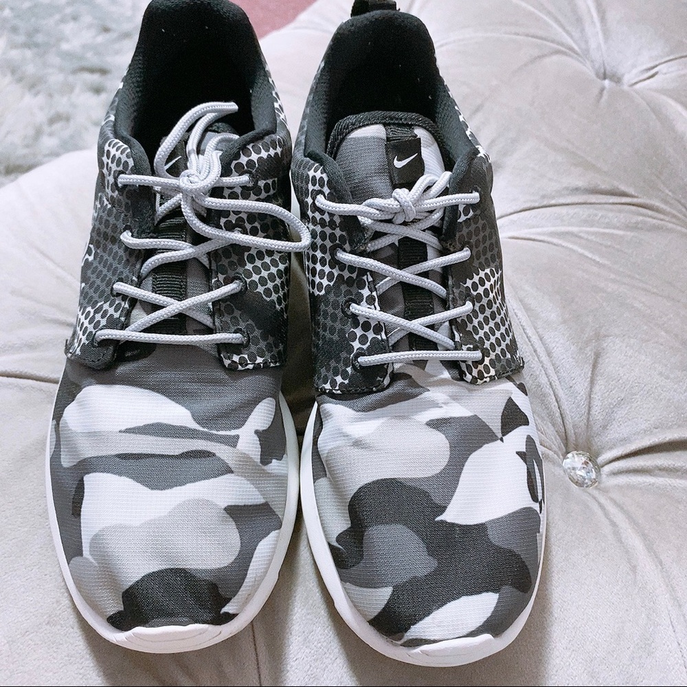 Nike roshe SOLD